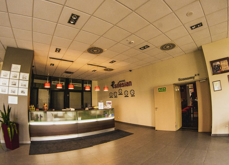 Economy Silesian Hotel Katowice Exterior foto